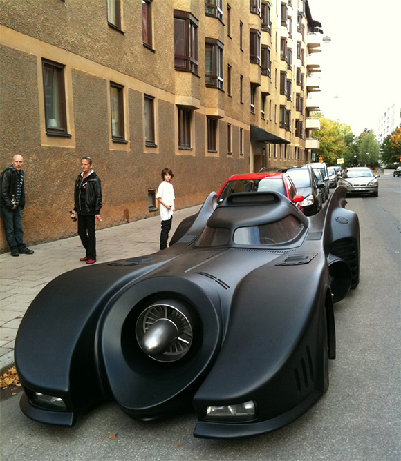 Full-Size-Batmobile-Replica
